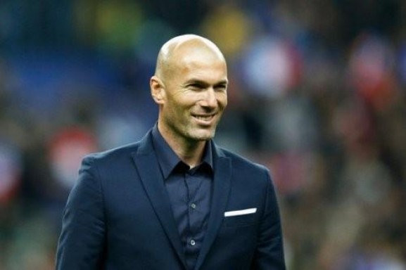Zidan: “Real” 33 dəfə çempion olub, bəs “Barselona”?
